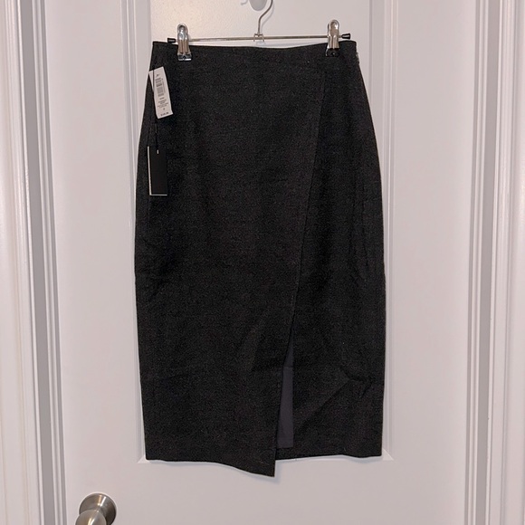 ARITZIA - Babaton - Forrest Skirt - Size 2 - Picture 1 of 4